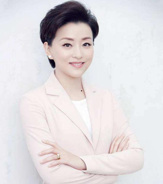 明星网红老板有哪些,揭秘娱乐圈商业新势力