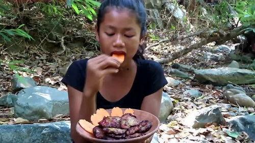 网红黑妹汝州吃瓜,揭秘网红美食背后的故事