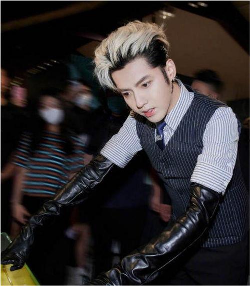 吃瓜爆料宋茜赵丽颖,娱乐圈的瓜田，明星们的甜蜜与苦涩