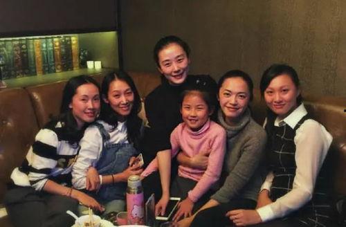 明星网红聚会照片真实,明星网红豪华聚会现场大揭秘