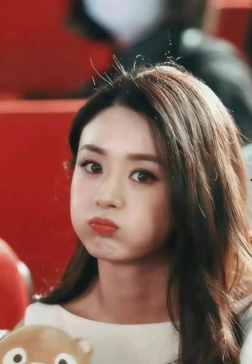 娱乐圈吃瓜女明星都有谁,揭秘那些被热议的焦点人物