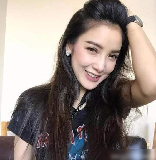 明星网红代拍视频,明星幕后花絮大揭秘