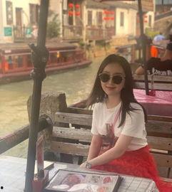 明星网红肚子不舒服