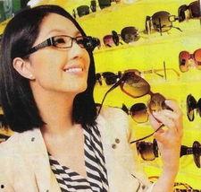 明星网红穿裤衩上街,明星网红引领时尚新潮流