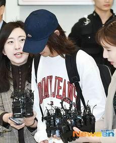 明星网红飞机事件视频,空中惊魂瞬间揭秘